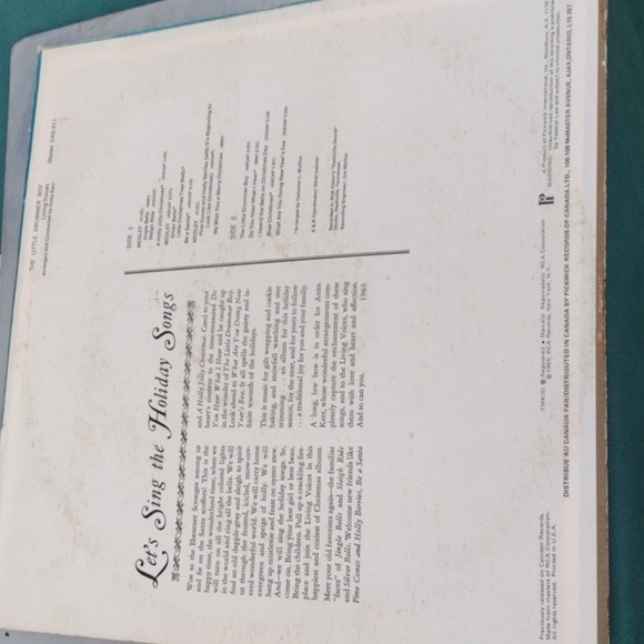 The Little Drummer Boy Vinyl Record - Picture 2 of 2